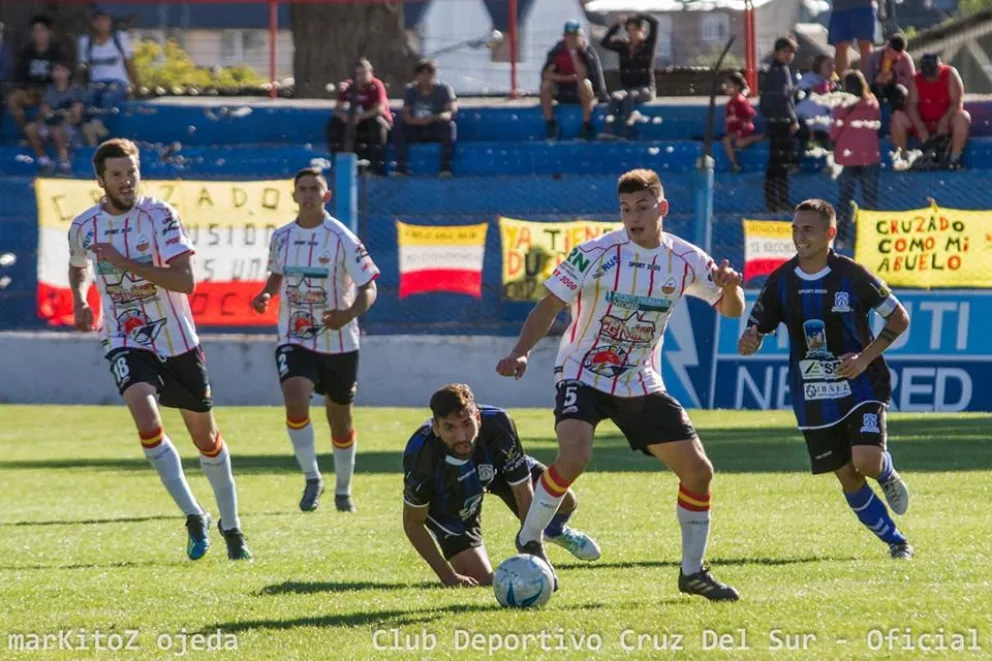 En Zapala, Cruz del Sur quiere volver al triunfo.