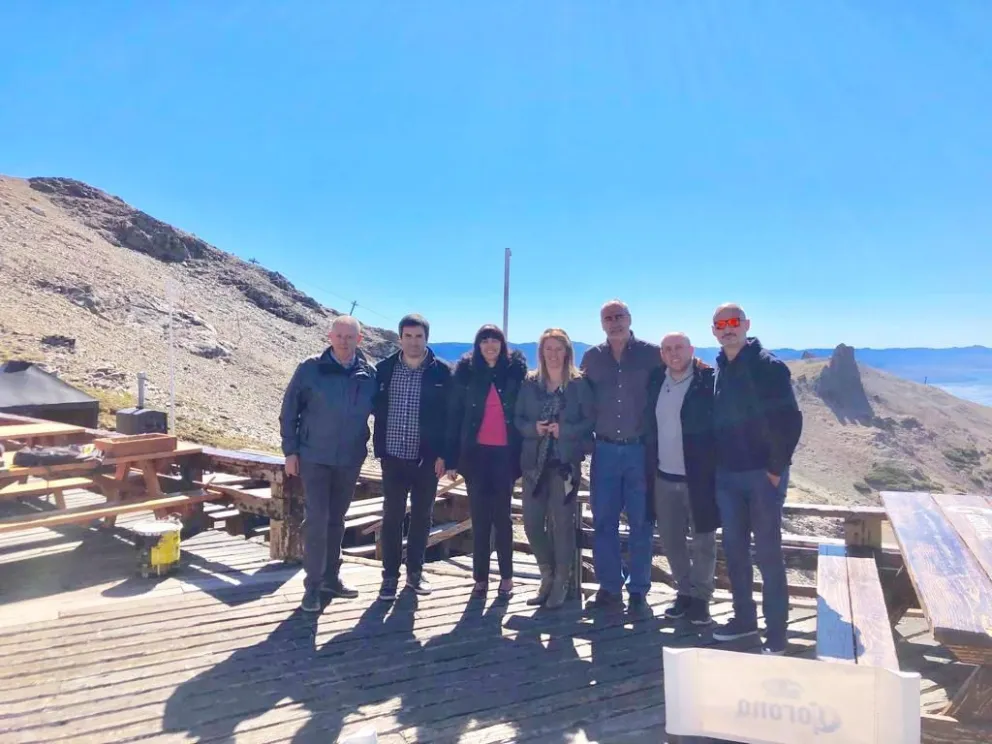 Los directivos de Club Med en cerro Catedral.