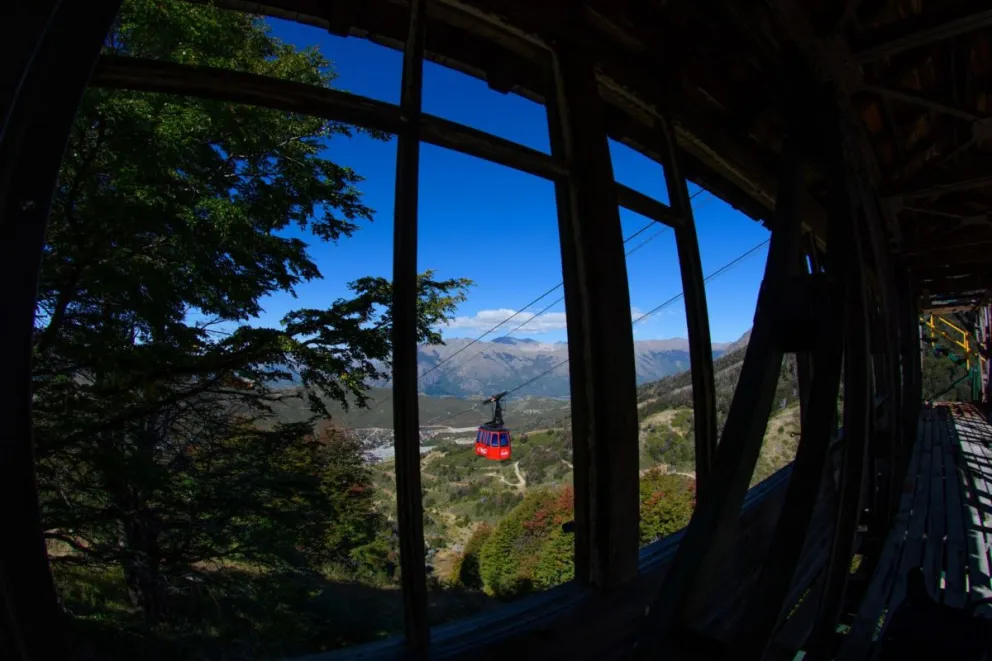 Descubrí los colores del otoño en el cerro Catedral