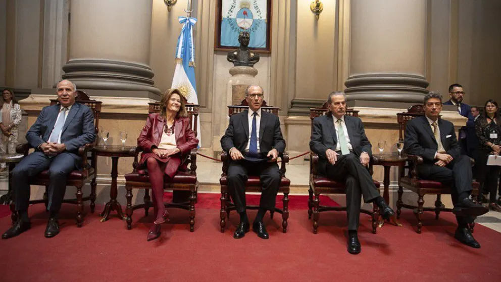 ¿Cómo votaron los jueces de la Corte Suprema la inhabilitación de Weretilneck como candidato?
