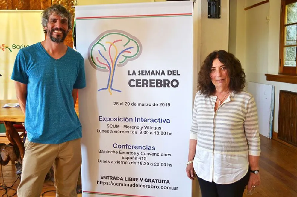El biólogo Luciano Marpegán y la psicóloga Marcela Menasse dieron detalles sobre las actividades. 