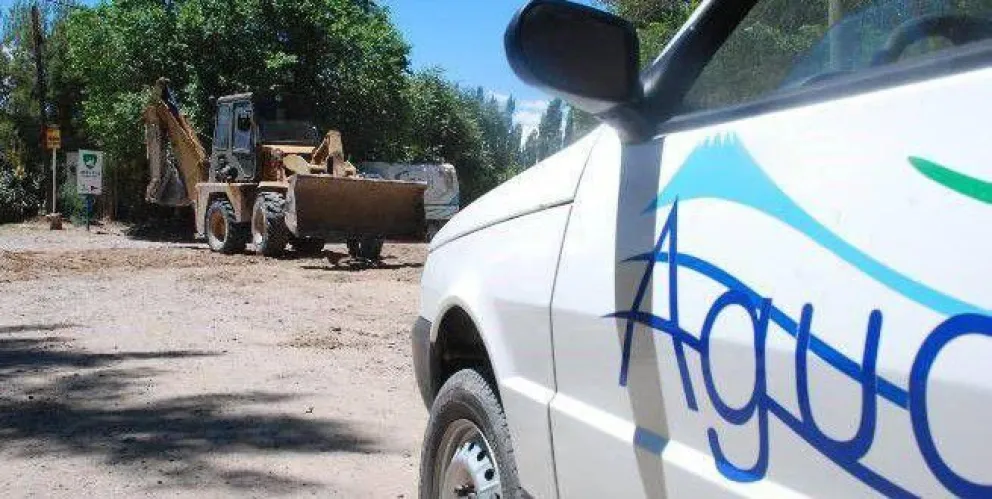 Por la ruptura de un caño se cortó el suministro del agua en Altos del Este