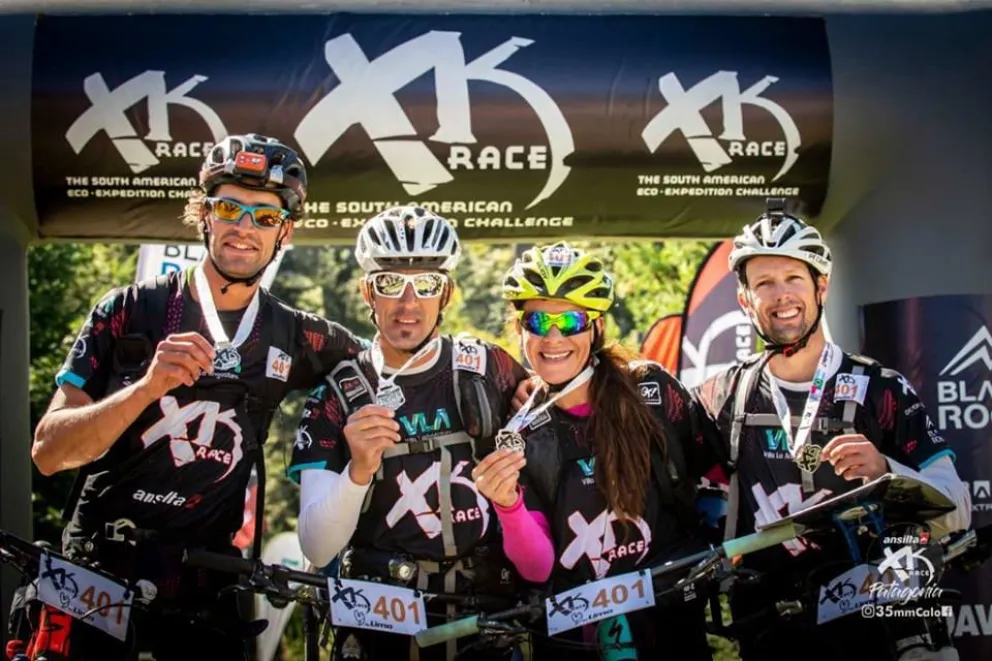 Los representantes de Bariloche y Tania Díaz Slater, los ganadores del XKRace.