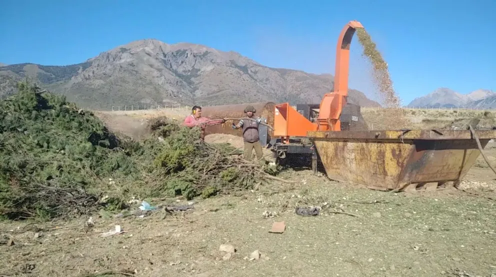 Recorrieron el vertedero para constatar los trabajos