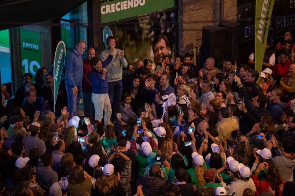 Juntos y un multitudinario acto en Bariloche