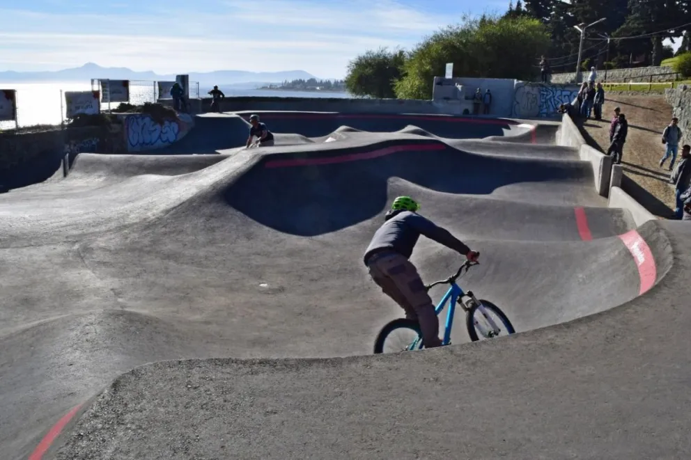 Inauguraron el  Pumptrack en la Costanera
