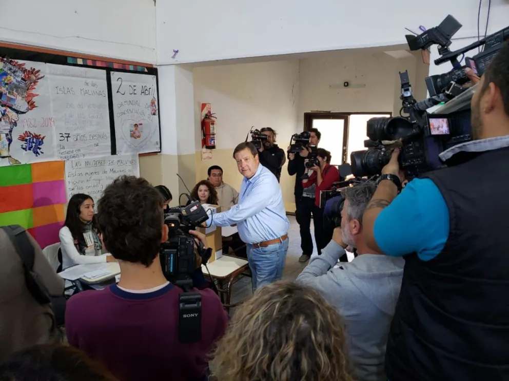 “El mismo resultado que hubiese obtenido yo, lo va a obtener Arabela y Alejandro”
