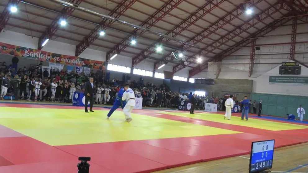 El gimnasio municipal "Alberto Icare" ya tiene mucha actividad.