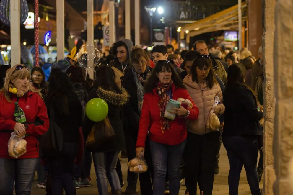 El fin de semana largo dejó más de 300 millones de pesos