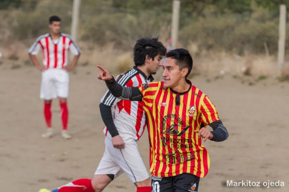 El "Cruzado" le saca 5 puntos a Torino, el segundo en la tabla. 