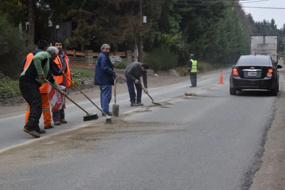 Comenzaron los trabajos de pintura en Pioneros