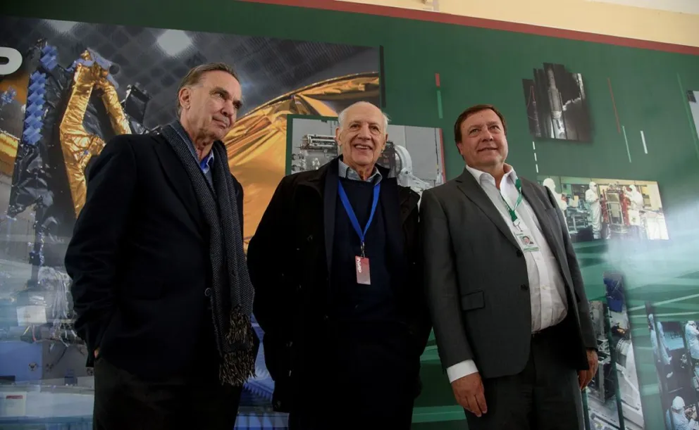 Weretilneck recibió a Lavagna y Pichetto en la sede de INVAP