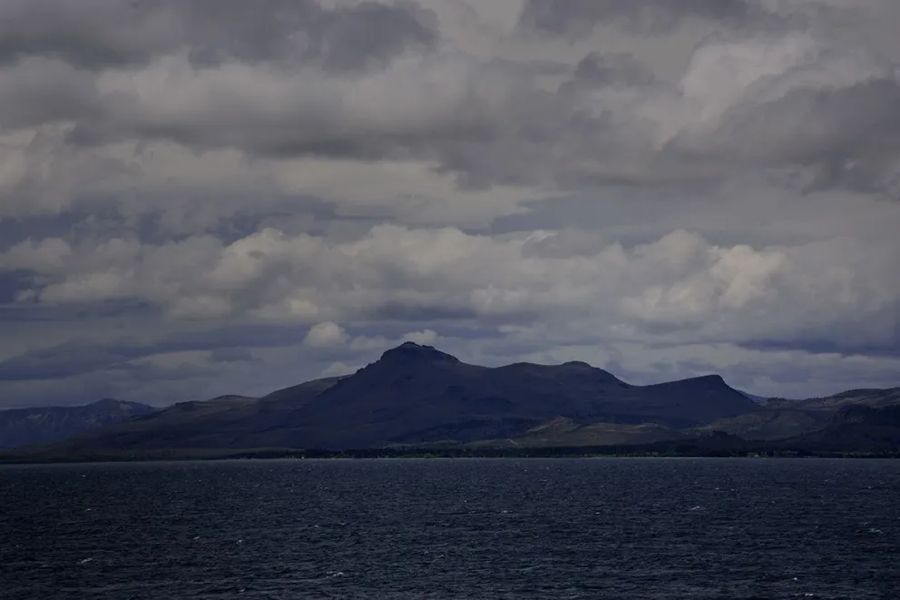 Más calor y menos lluvias y nieve para los próximos tres meses
