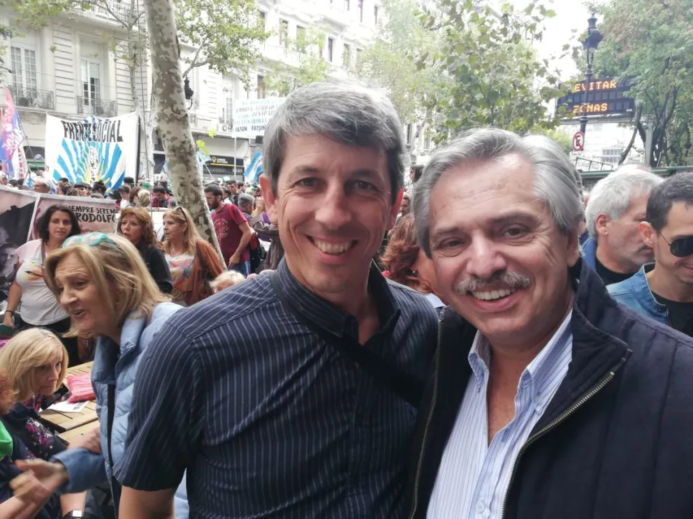 Chiocconi, con Fernández. 
