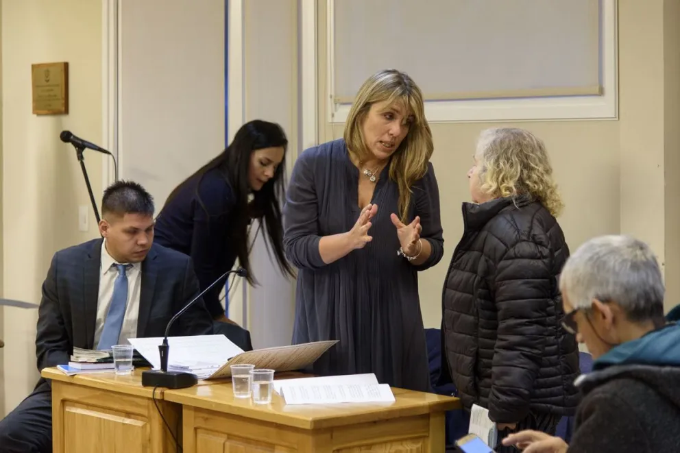 La mujer sería imputada por homicidio calificado.