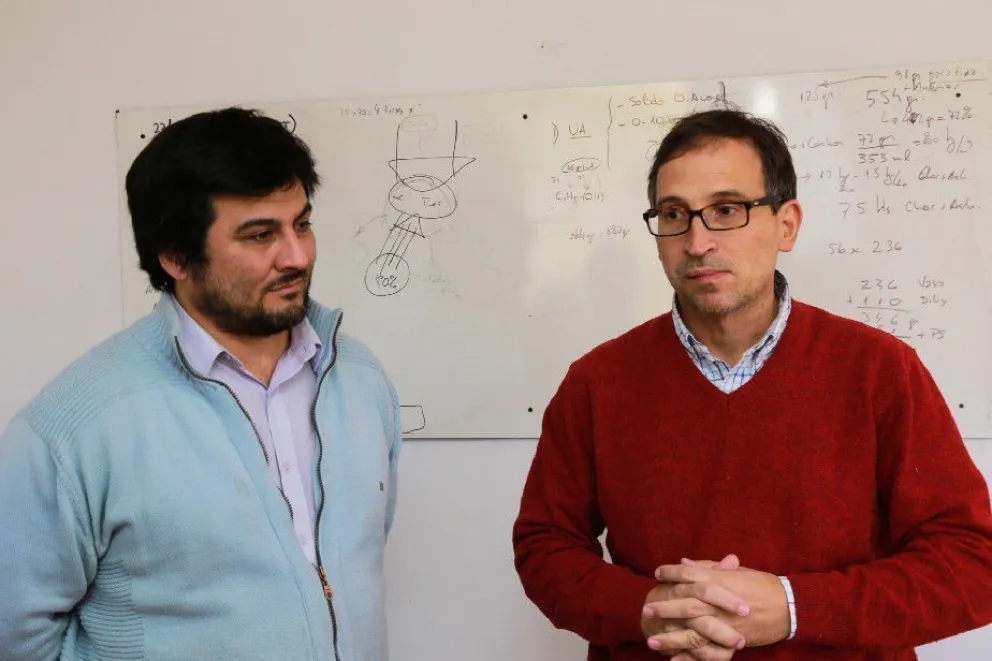 Avanza la planta que convierte residuos plásticos en combustible