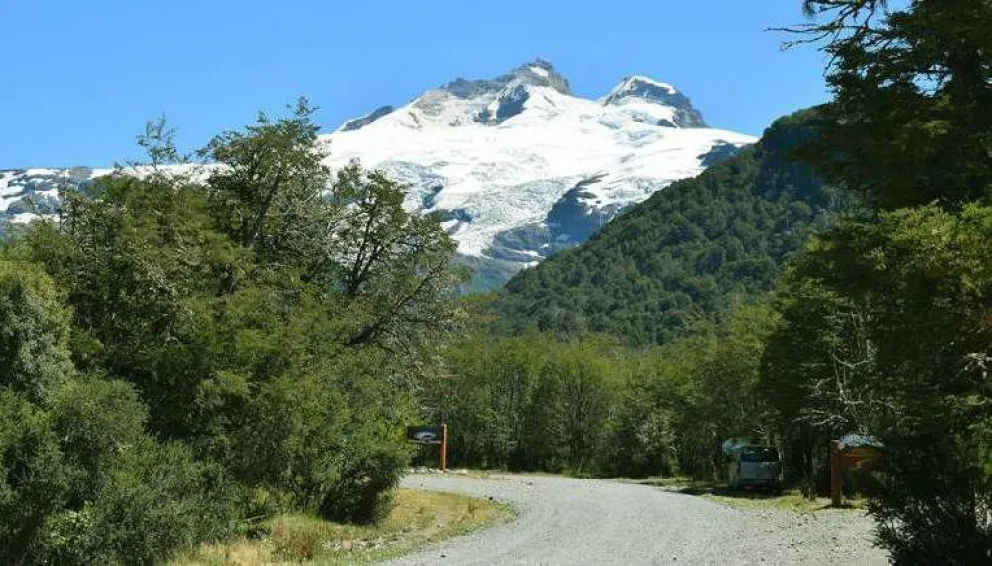El camino al Tronador seguirá cerrado una semana más
