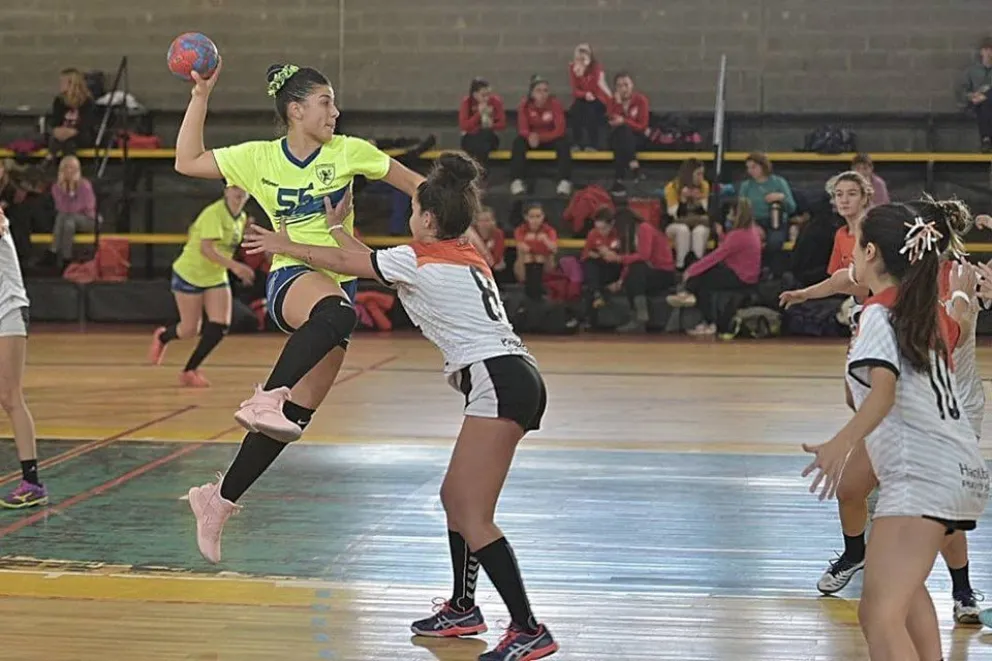 El torneo arrancó con muy buen nivel. 