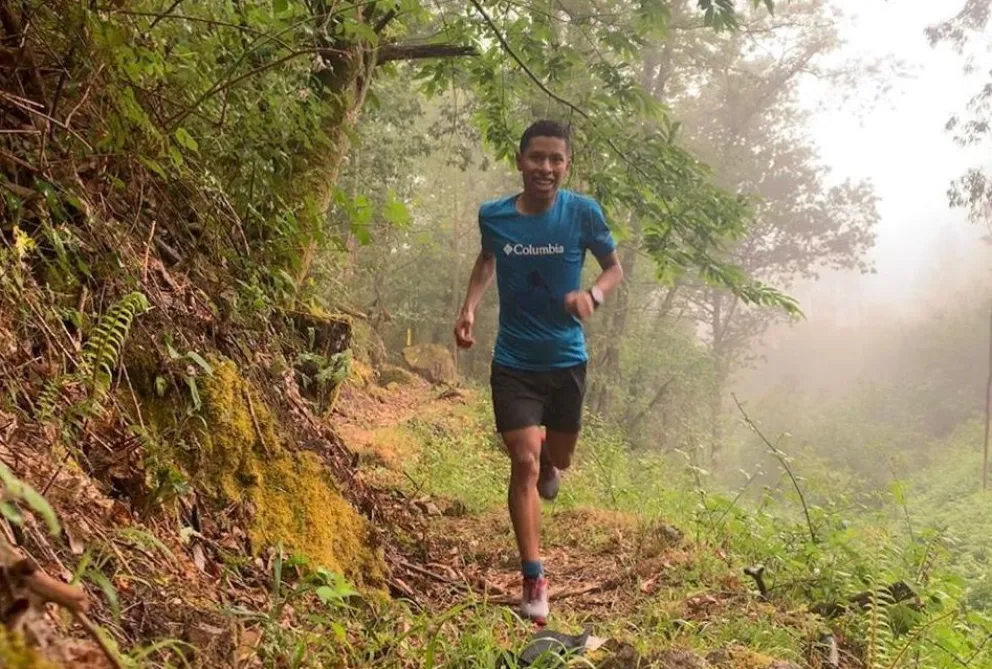 Santos Rueda corriendo en el circuito de la prueba del Mundial. Fue este martes.
