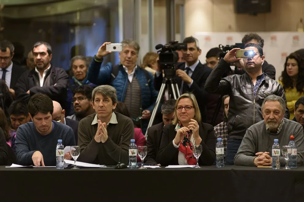 Chiocconi no podrá ser diputado si María Emilia Soria deja su banca