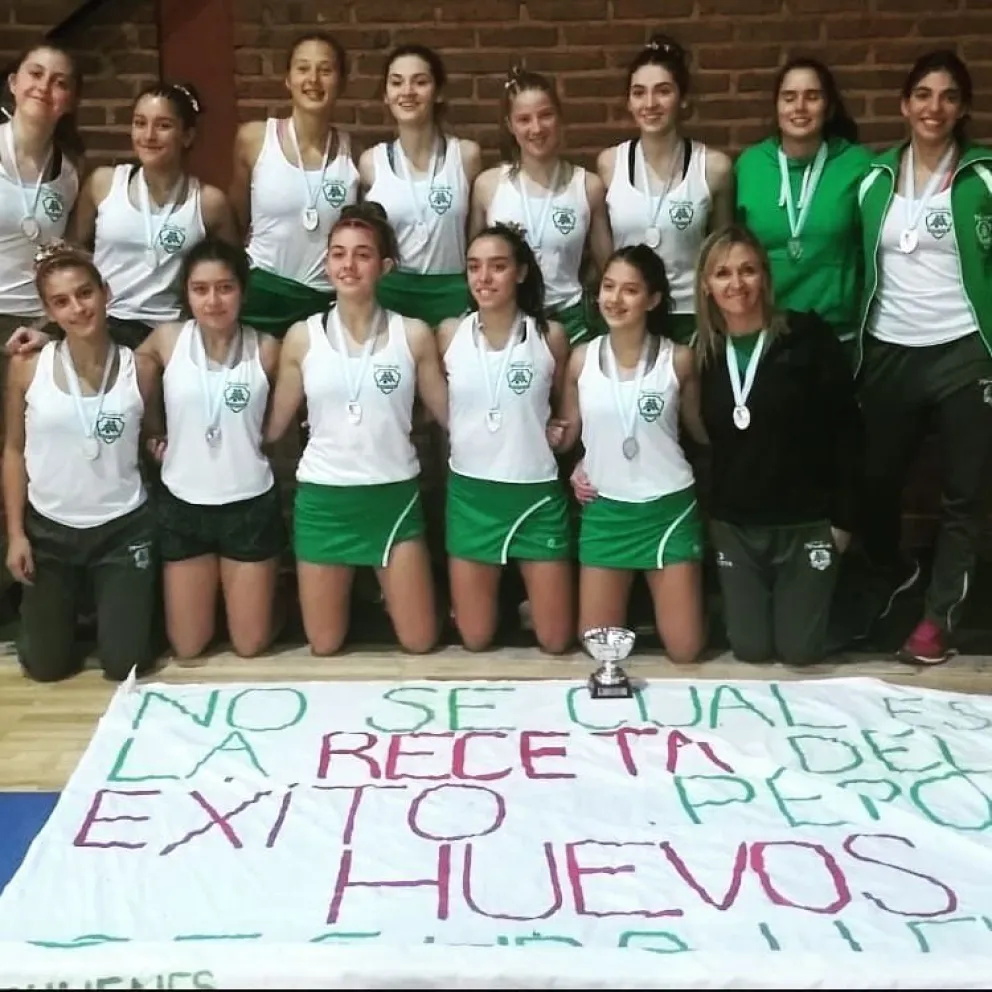 Pehuenes logró un brillante subcampeonato en Esquel.