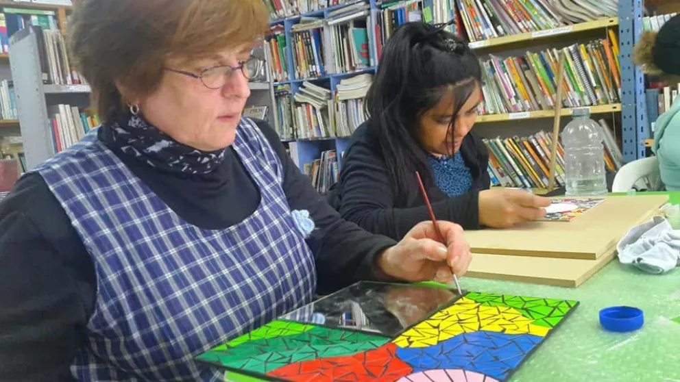 Más de mil personas participan de los talleres en oficio en Bariloche