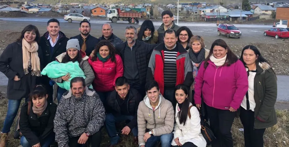 Con Chamatropulos a la cabeza, Podemos presentó a sus candidatos