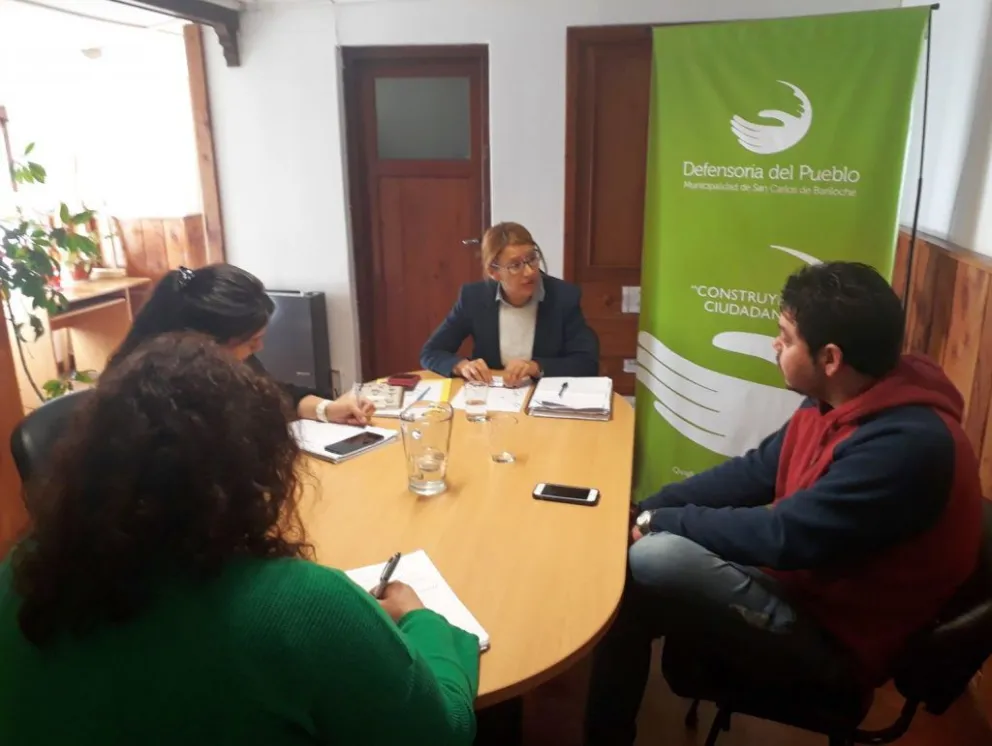 La ausencia del resto de los socios impidió el desarrollo de la reunión. 