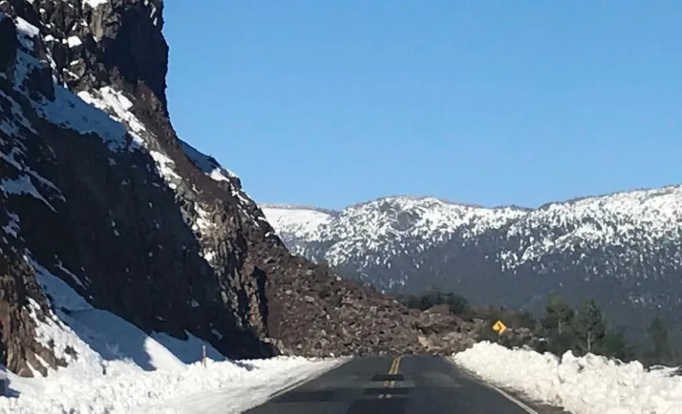 Último momento: Derrumbe en ruta 40