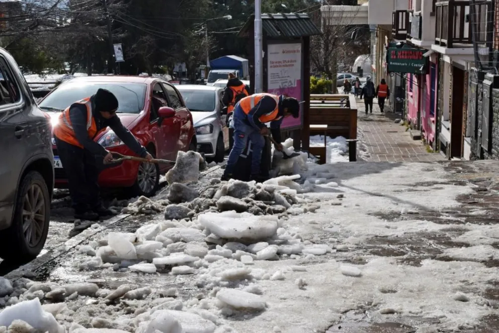 Cooperativas de Estacionamiento Medido se suman a los trabajos de despeje de calles