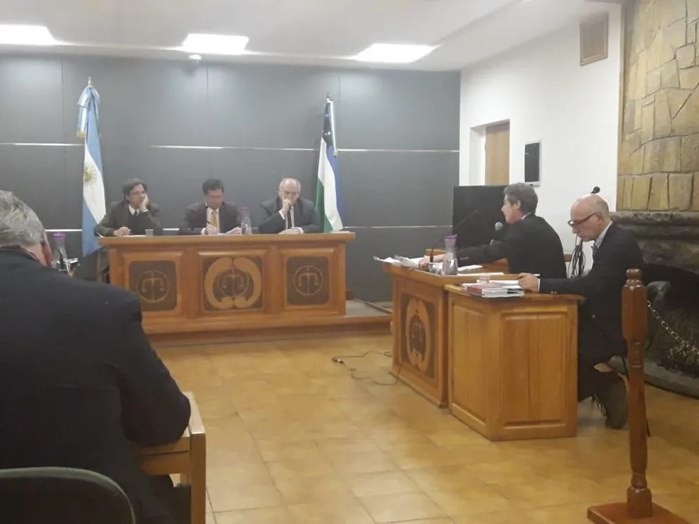Dos años de prisión en suspenso por el delito de abuso sexual simple