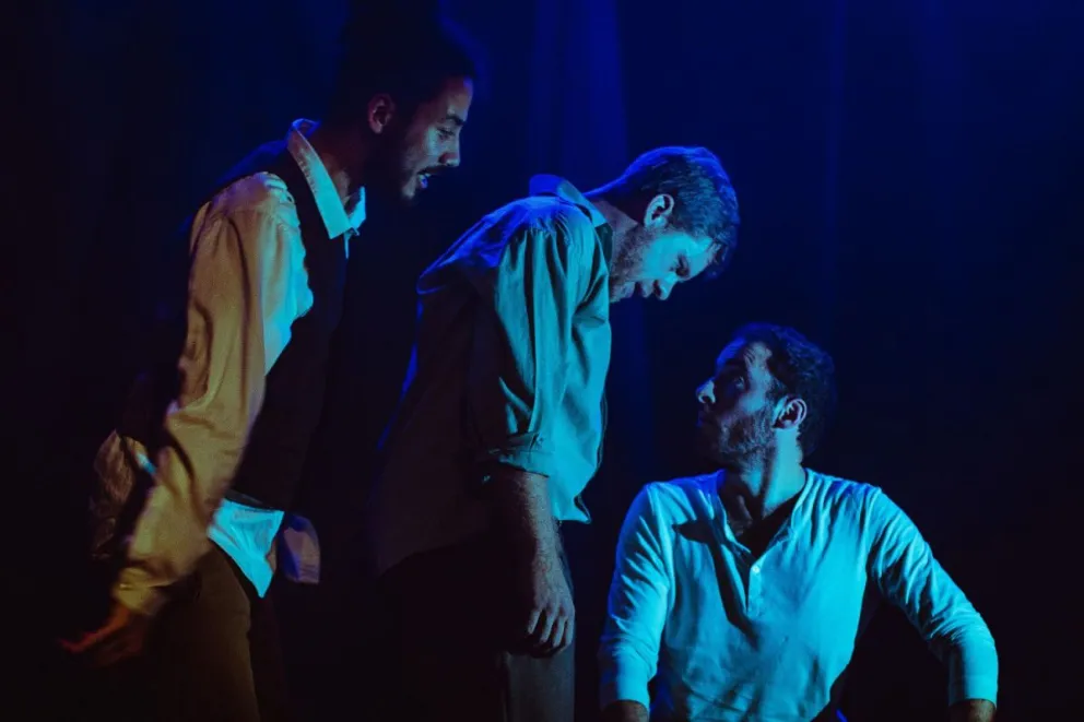 “La conjura de los malditos”, una imperdible obra de teatro