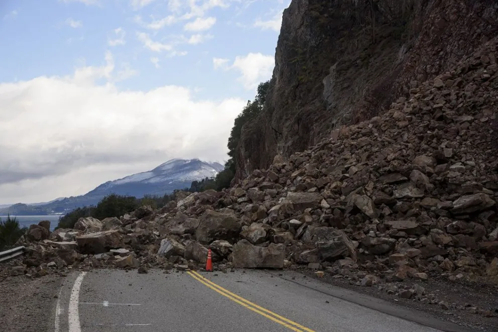 Derrumbe en ruta 40: ¿cómo será el operativo para limpiar la ruta y contener la ladera?