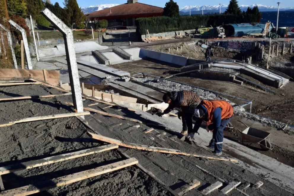 Avanzan a paso firme las obras en el skate park
