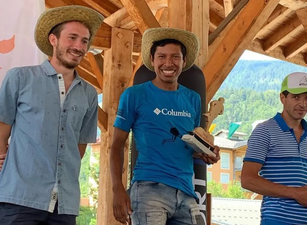 Gabriel Santos Rueda suma y suma en el camino a Mont Blanc.