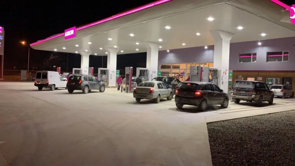Inauguró la nueva estación de servicio Axion en el Alto de Bariloche