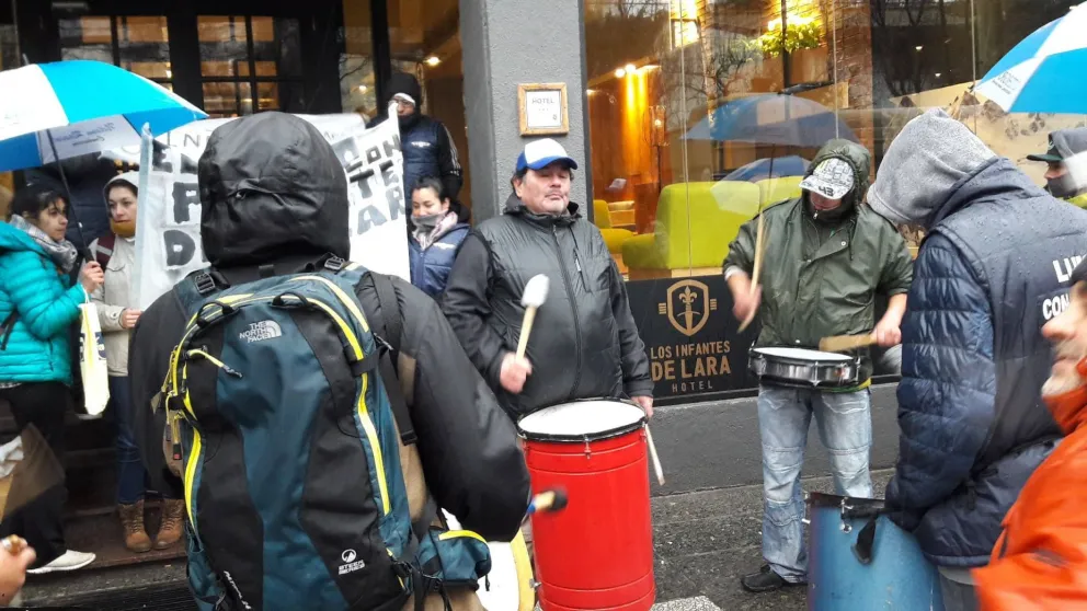 Uthgra reclamó el pago de indemnizaciones en hotel céntrico