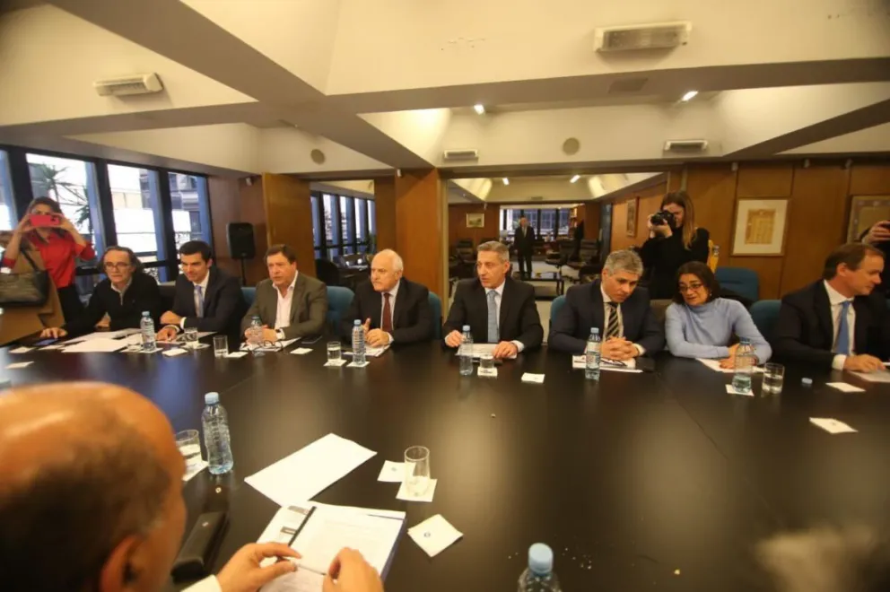 Weretilneck: “No podemos permitir que se apropien de los recursos provinciales”