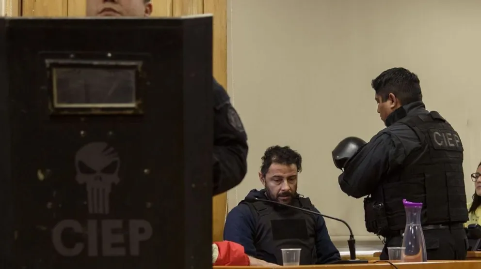 En el mes de junio fue condenado a prisión perpetua, pero su sentencia no quedó firme.