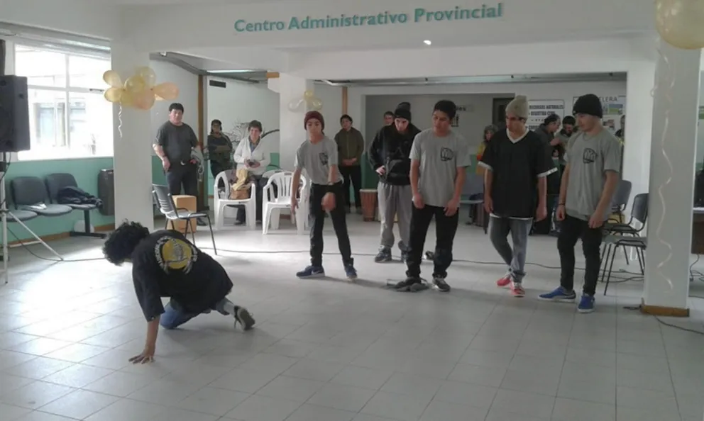 “Usinas Culturales” crece y brinda talleres en lugares estratégicos de Bariloche