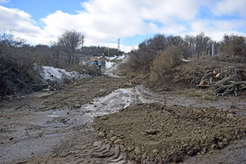 Cortarán el tránsito en el camino a Ñirihuau