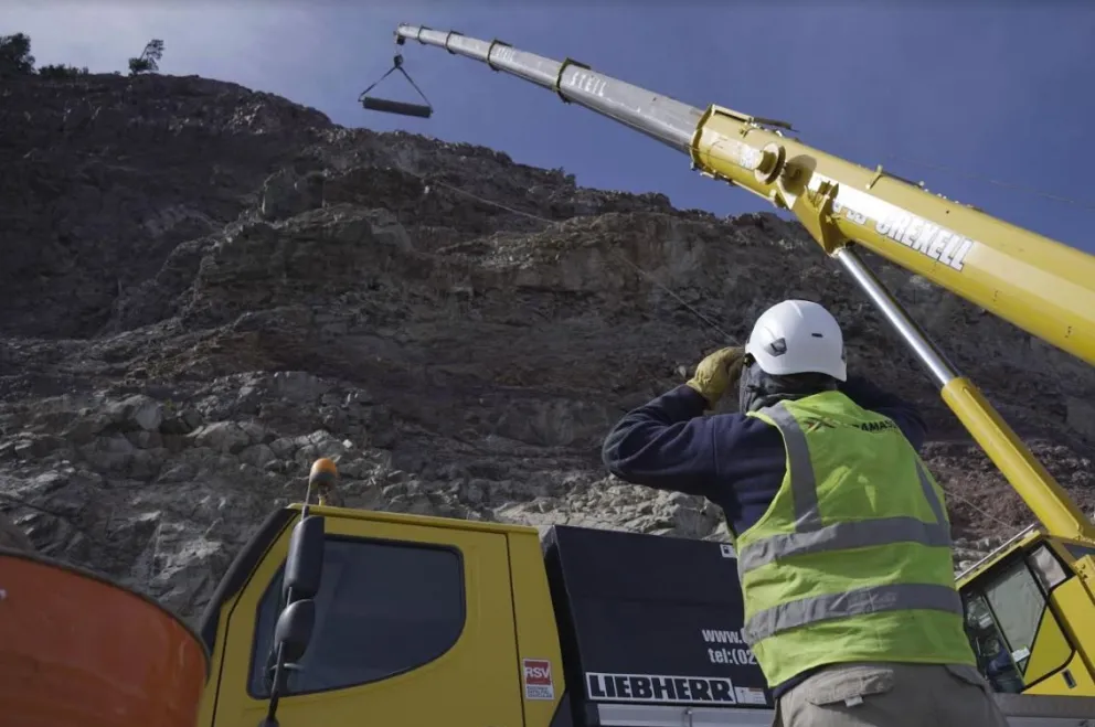 Iniciaron las tareas de contención en la zona del derrumbe de ruta 40