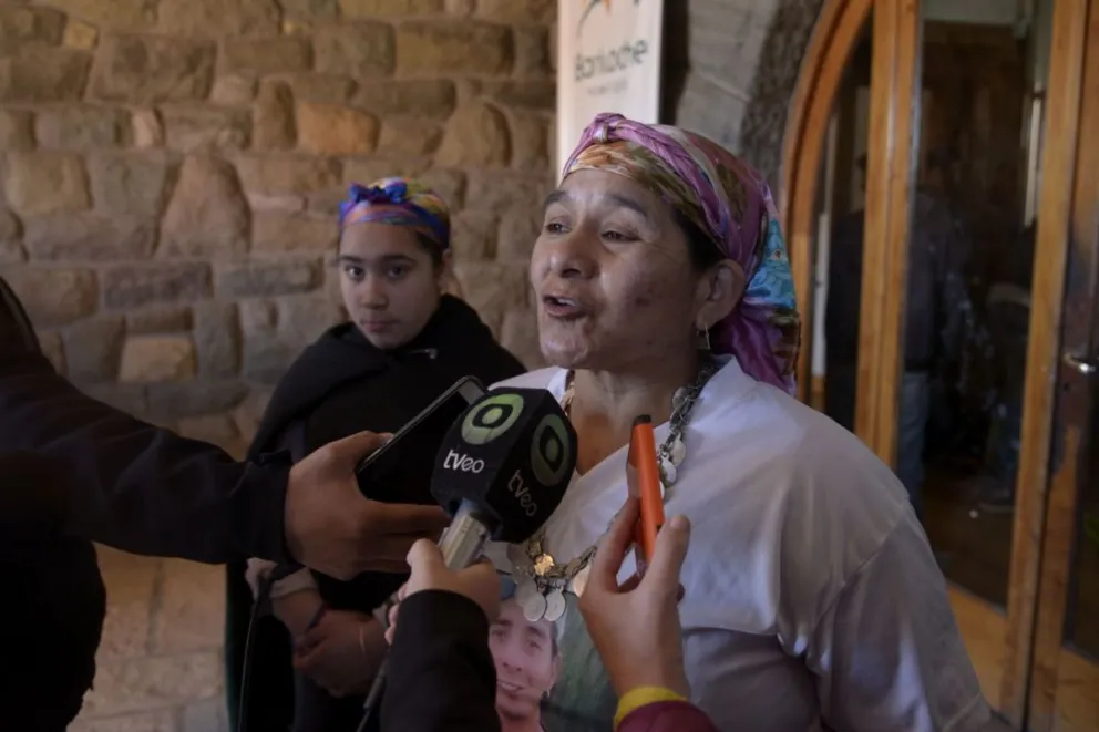 Se trata de los integrantes de la comunidad Lafken Winkul Mapu.