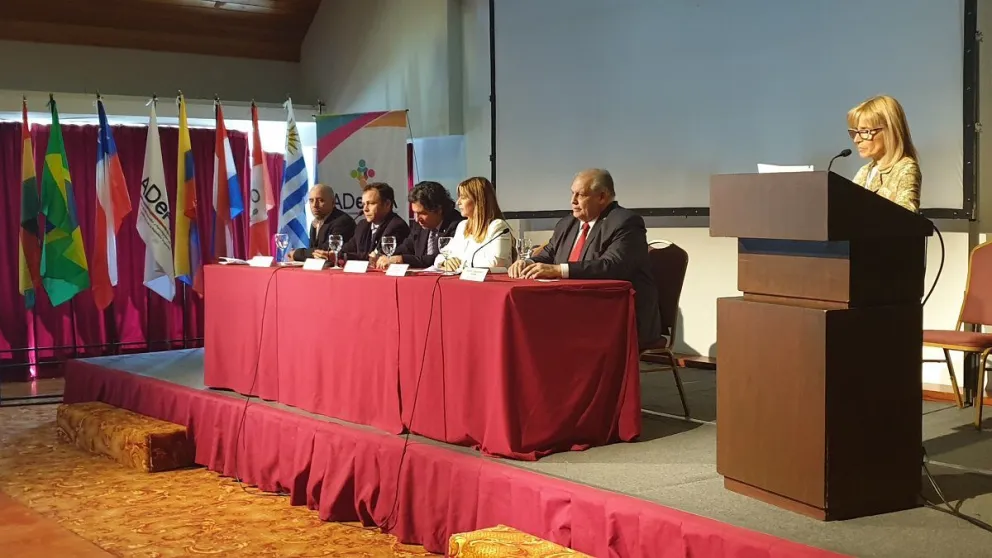 Garavano destaco el rol de la Defensa Pública en el encuentro internacional realizado en Bariloche