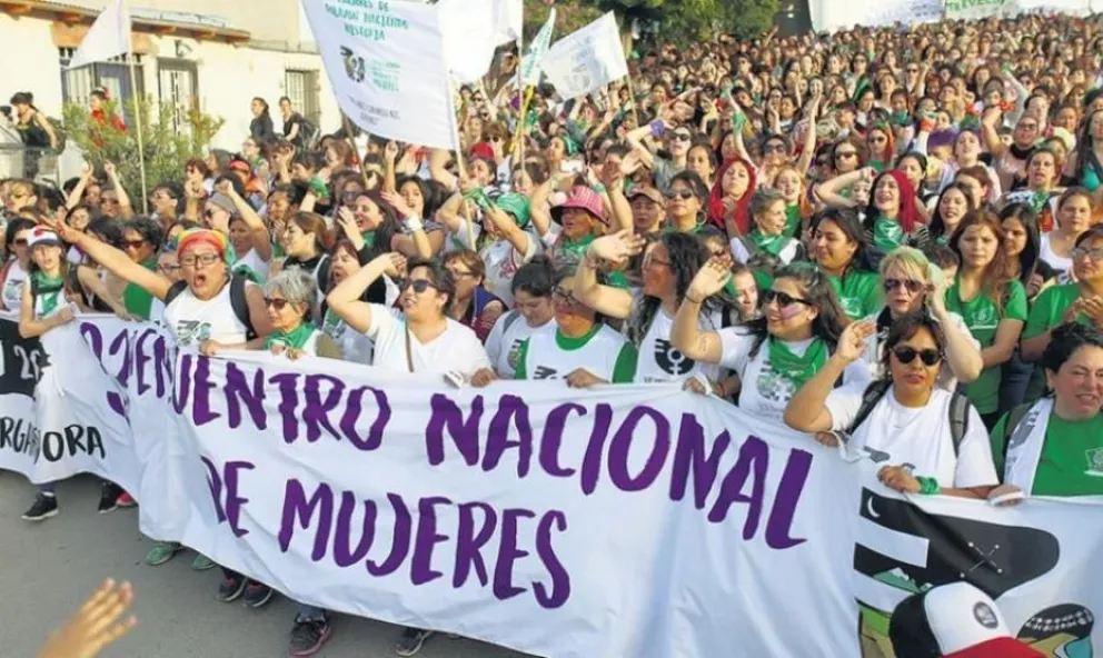La Provincia no computará inasistencia a trabajadoras que participen del Encuentro Nacional de Mujeres