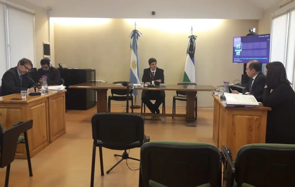 Comenzó el juicio contra un policía por privación ilegítima de la libertad