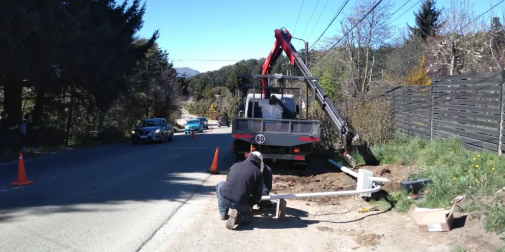 Instalan dos nuevas cámaras de seguridad en el oeste
