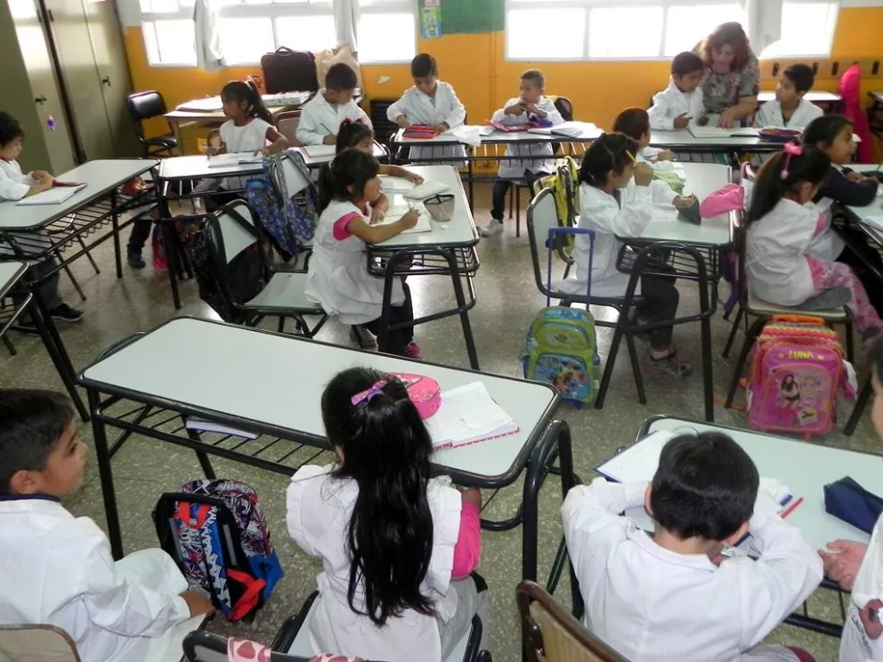 Post elecciones: ¿qué pasa con las clases el lunes?