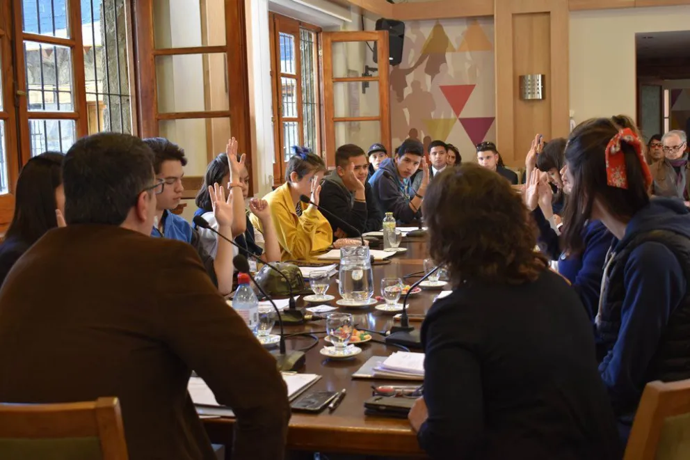 Sesionaron los “concejales por un día”