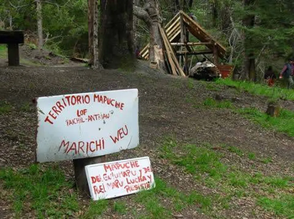 Denuncian ocupación mapuche en el Belvedere